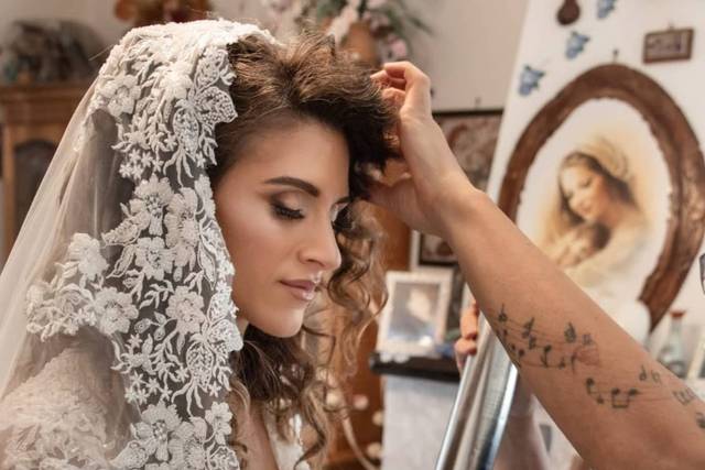 LC Hair and Make Up