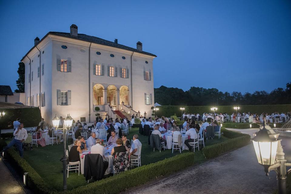 villa-castellina-esterno-notte-copertura