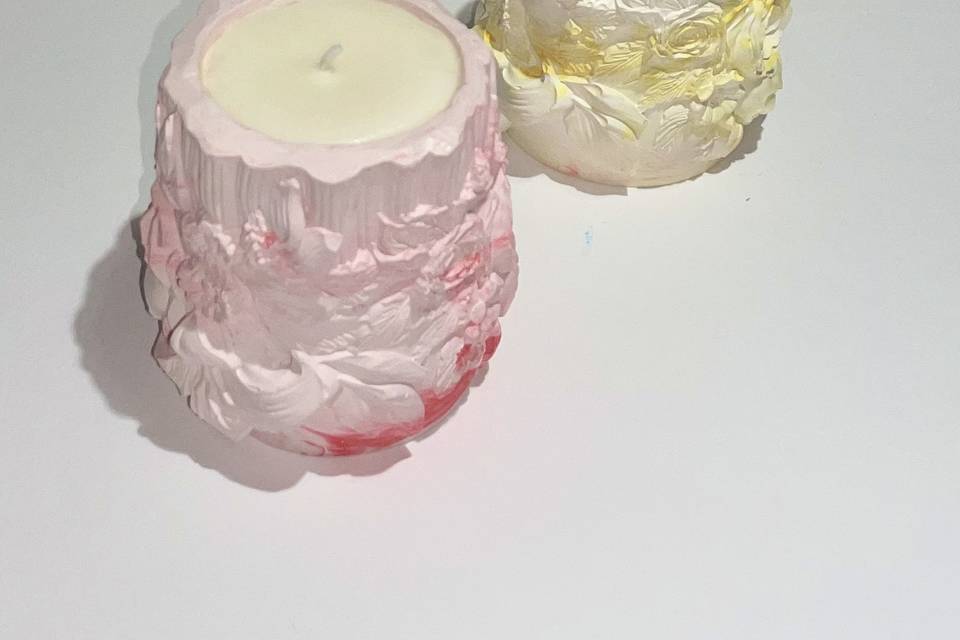 Vaso in gesso con candela