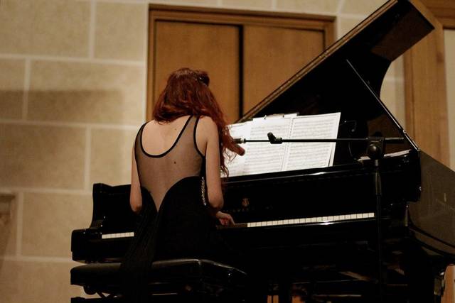 Isabella Zaccone Piano & Voce