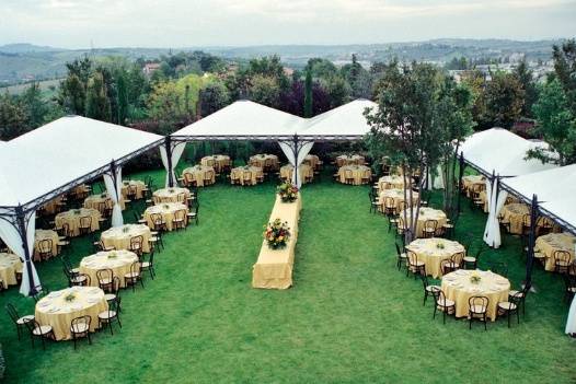 Gazebo allestito per nozze