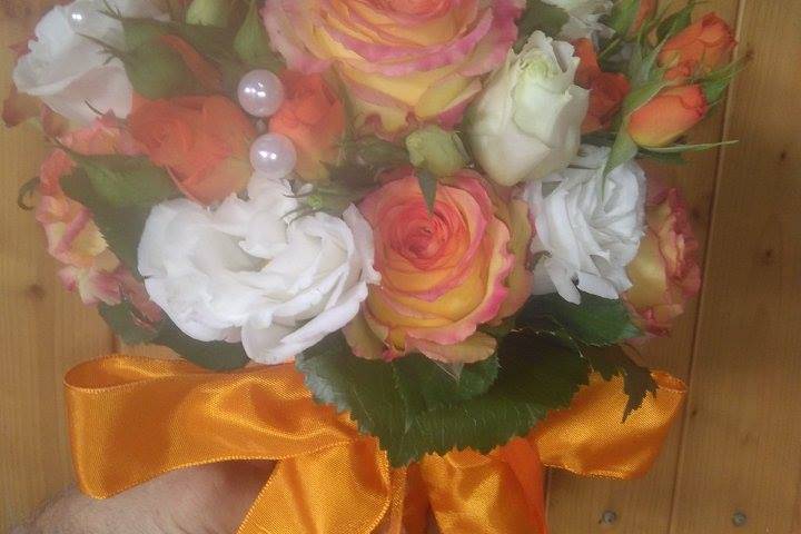 Bouquet rose e lisianthus