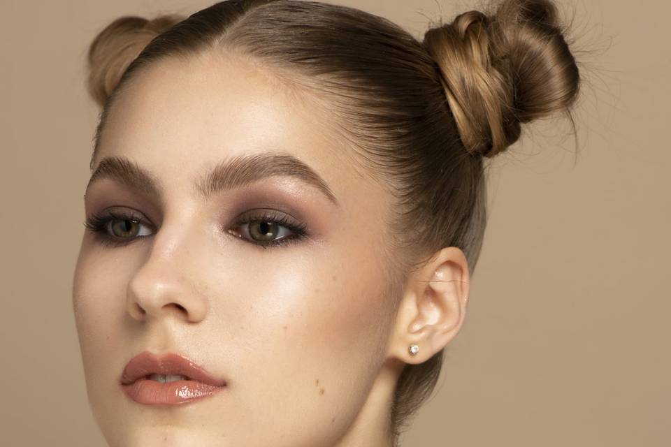 Leila Gieren Muah