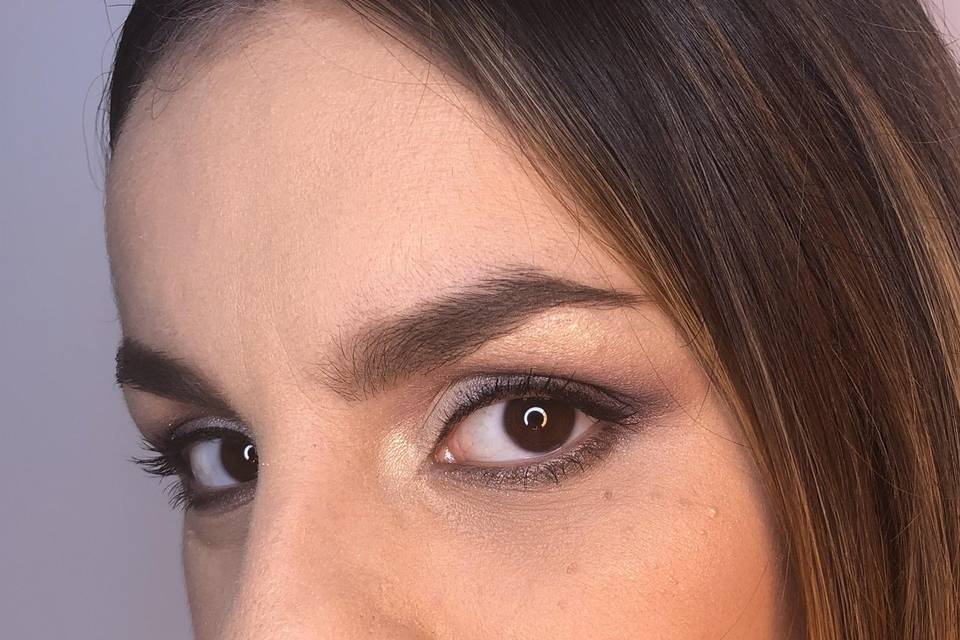 Laura Beauty Lab Artist