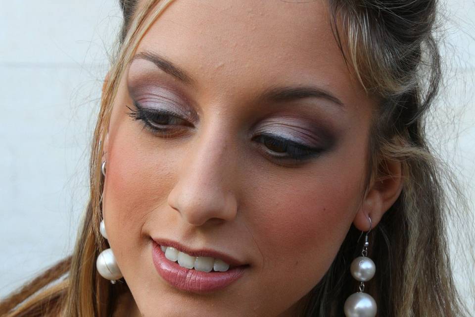 Genny Bacolini Make-up Artist