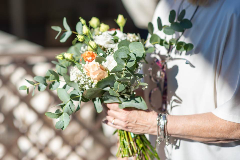 Tenuta bouquet floreale