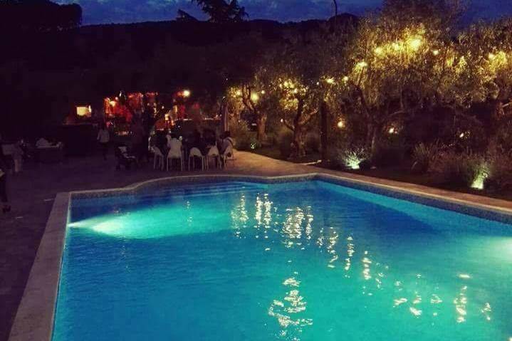 Piscina di notte