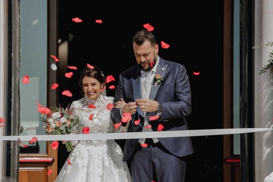 Antonio & Maddalena · L’uscita