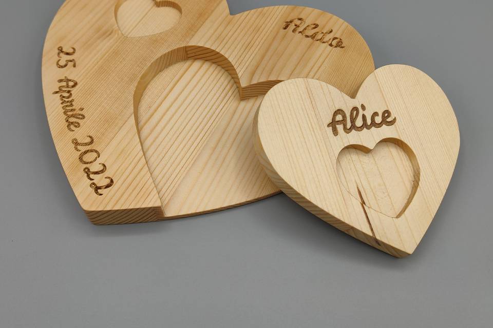 Cuori porta fedi in legno