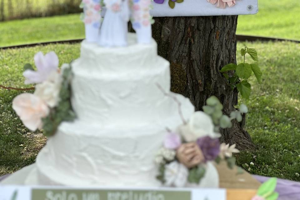 Scenografia torta sposi