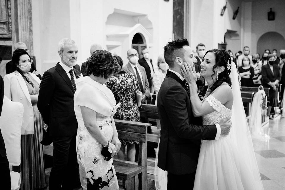 Il primo incontro in chiesa