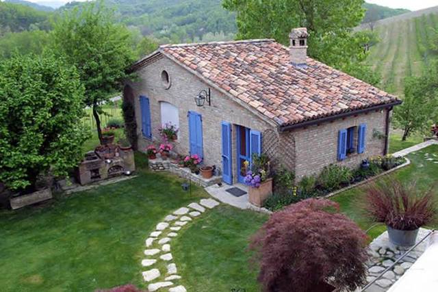 Camera del melo rosso