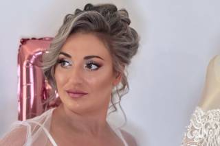 Ana Beauty Salon