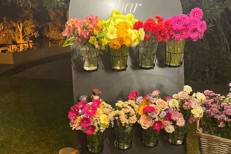 Flower bar