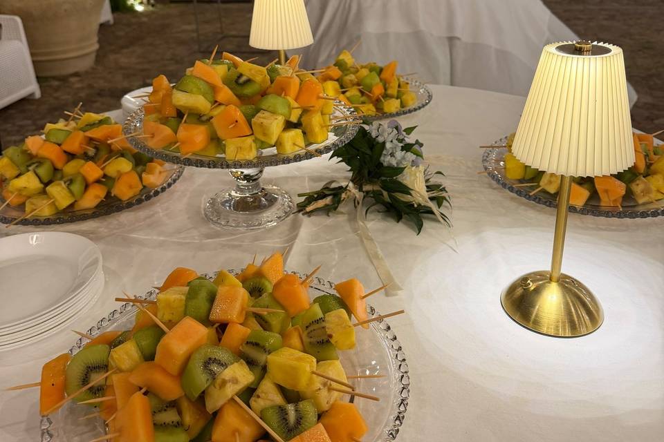 Gli spiedini di frutta