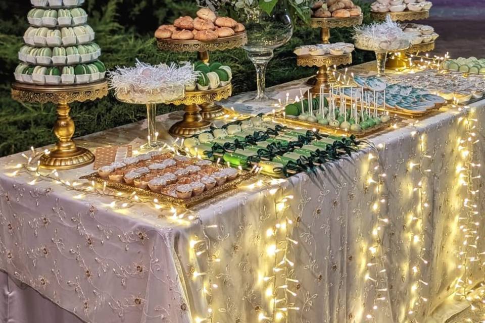 Il tavolo dei dolci