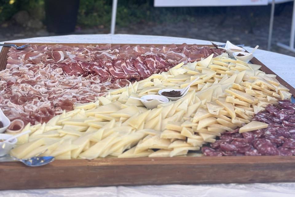 Salumi e formaggi