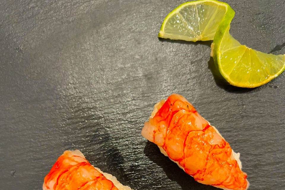 Nigiri di gambero rosso