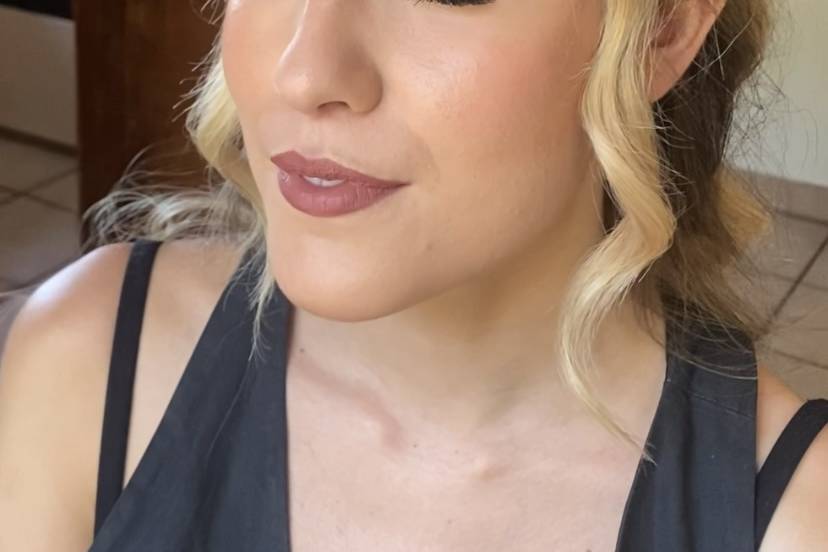 Ellie Make-up