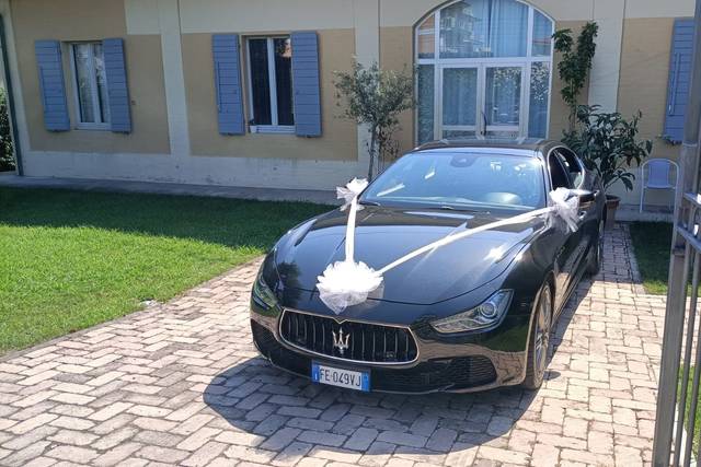 Luxury Wedding Car
