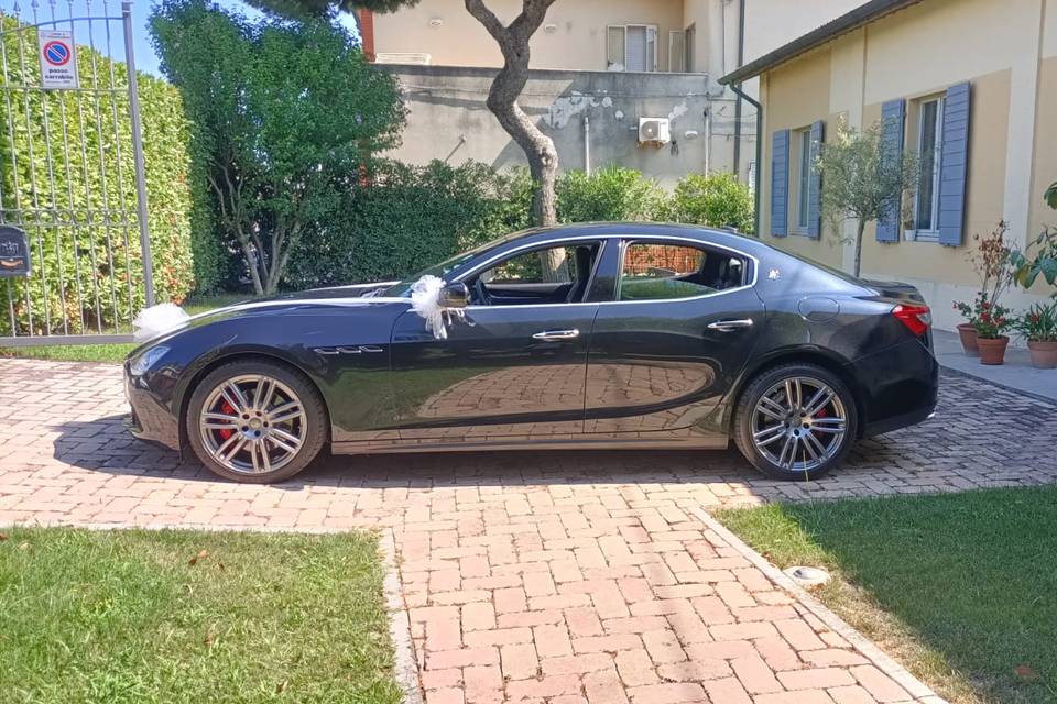 Luxury Wedding Car
