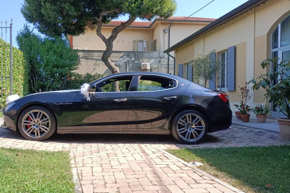 Luxury Wedding Car