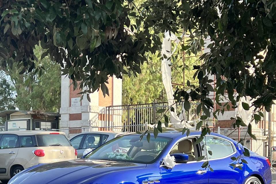 Maserati ghibli gran lusso