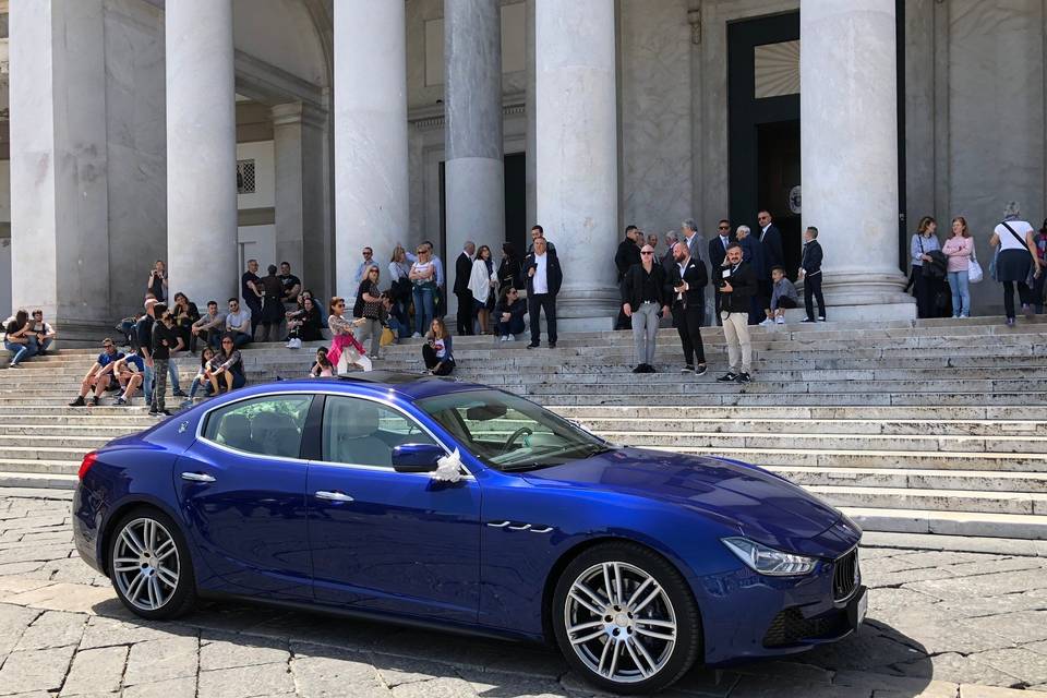 Maserati ghibli gran lusso