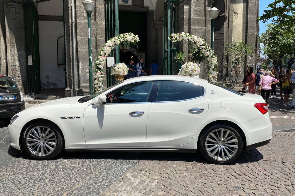 Maserati ghibli gran lusso