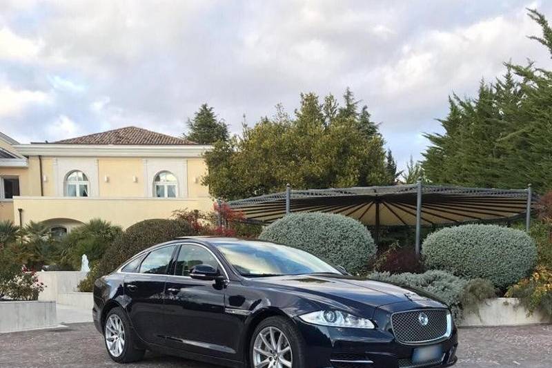 Jaguar xj