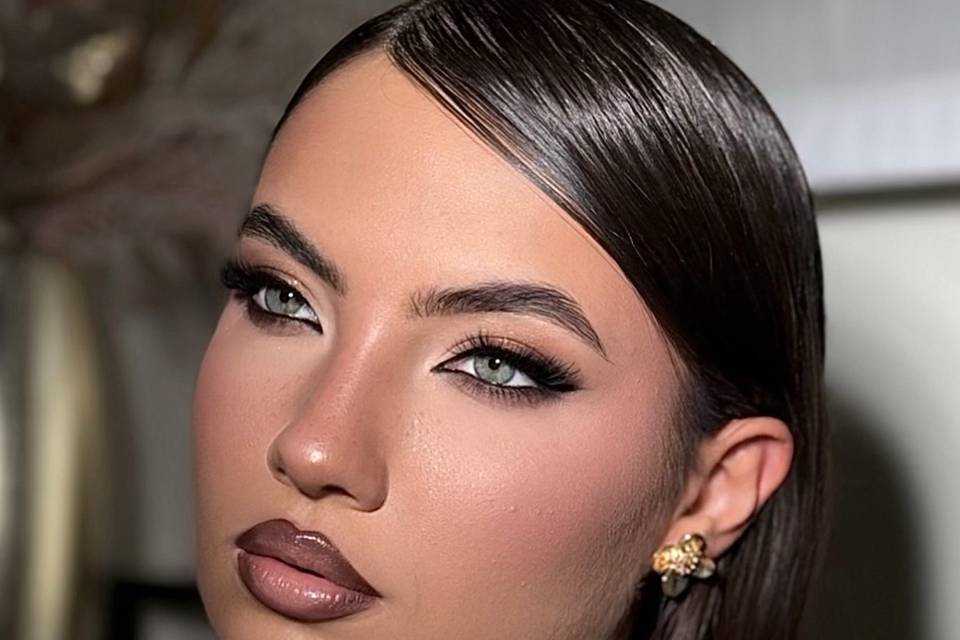 Santa Pirozzi Make-up Artist
