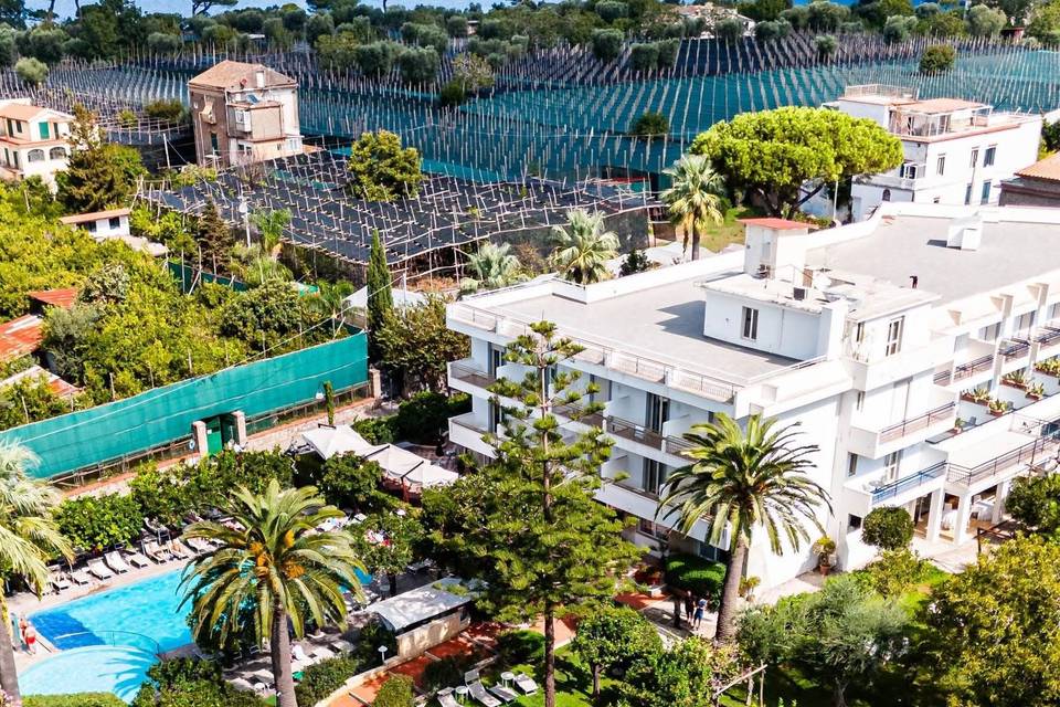 Hotel Alpha - Nonna Gianna Garden