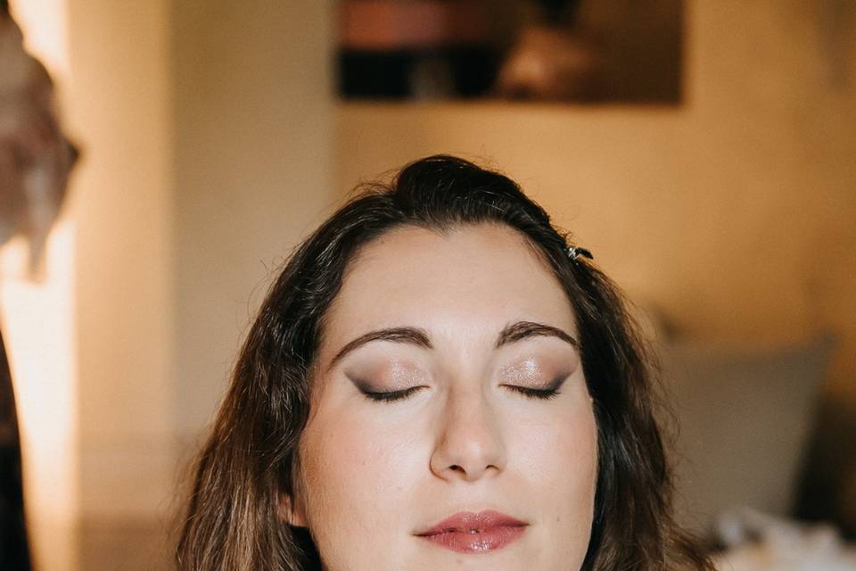 Trucco e acconciatura