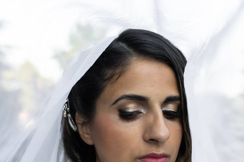Bridal look