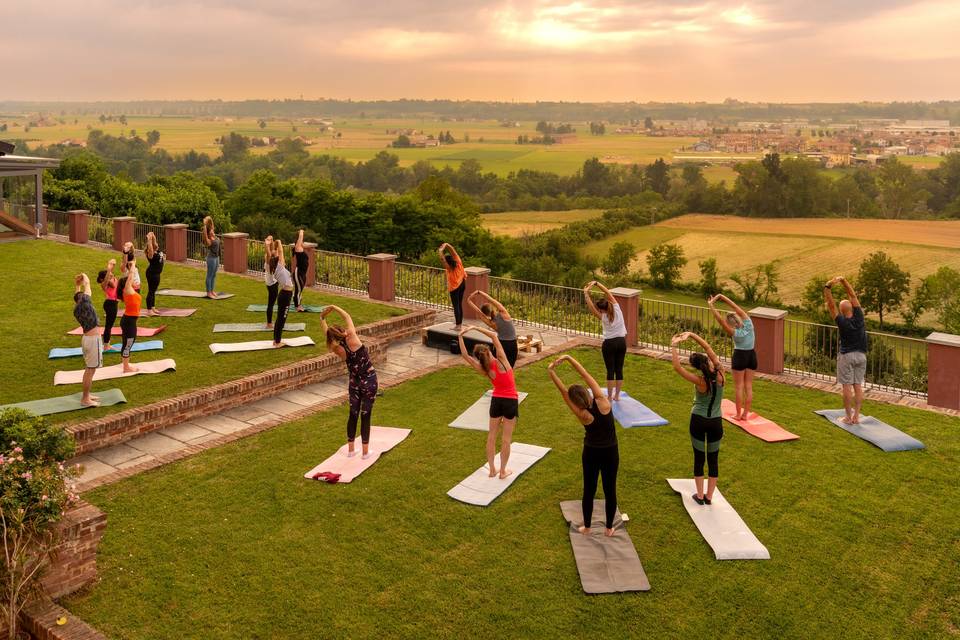 Yoga in terrazza