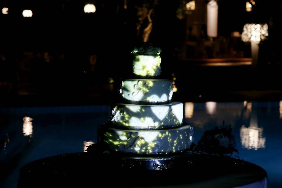 Video mapping torta nuziale