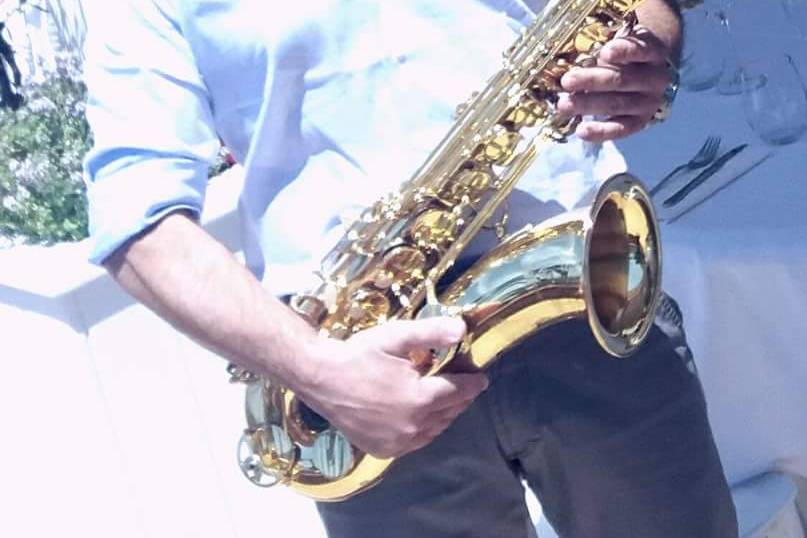 Weeding Sax