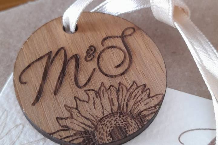 Tag in legno