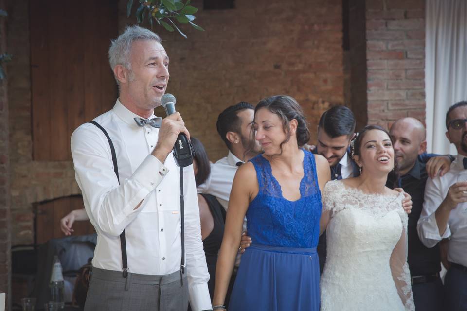 Con le amiche e la sposa