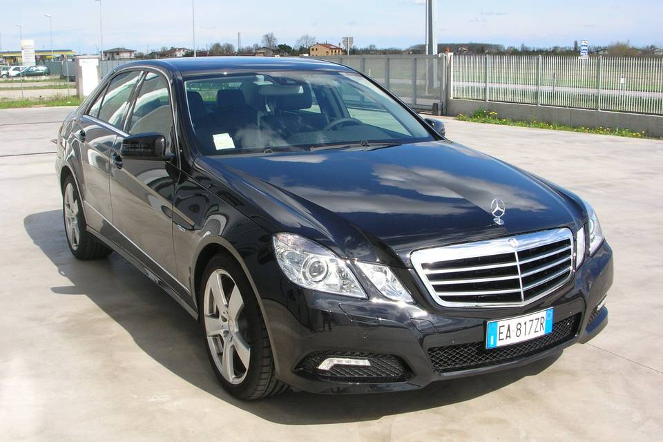 Mercedes E250