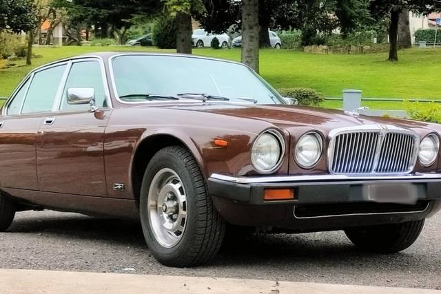 Jaguar XJ6