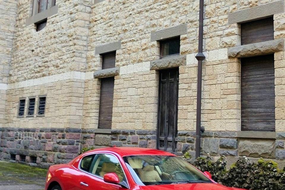 Maserati GranTurismo rossa