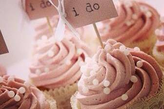 Wedding cupcake