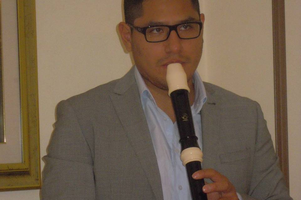 Esecuzione con flauto tenore