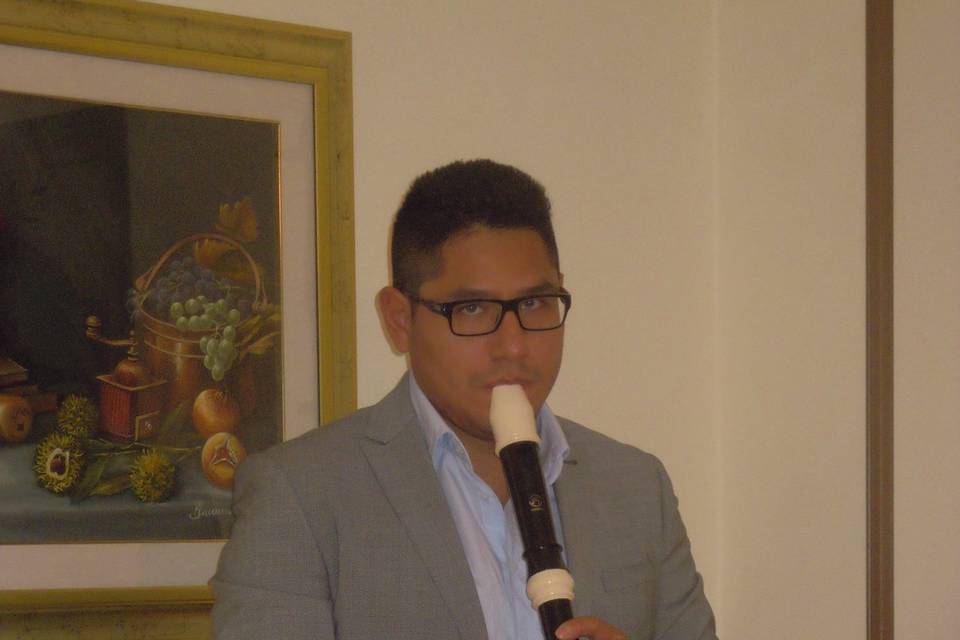 Esecuzione con flauto tenore