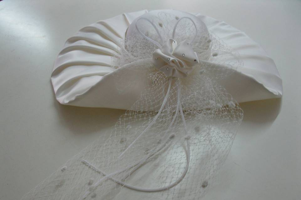 Cappello sposa falda larga