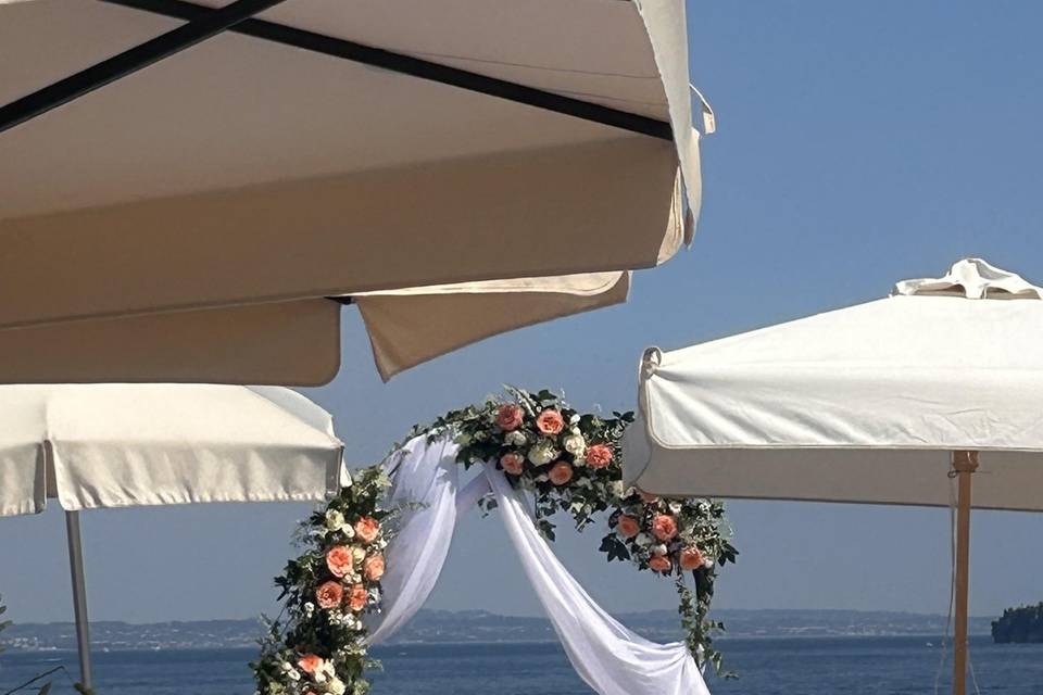 Arco floreale
