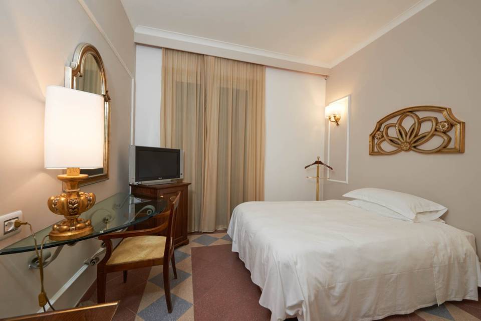 Eurostars Centrale Palace Palermo****