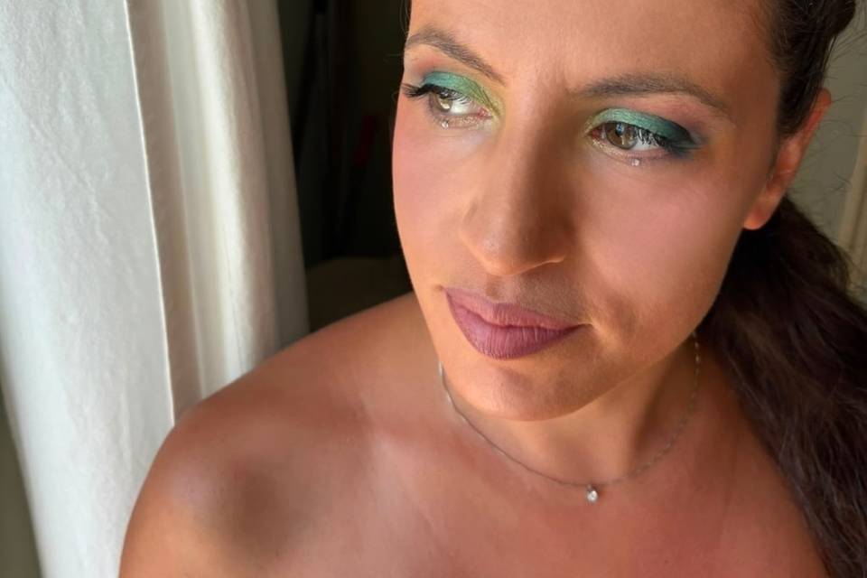 Trucco cerimonia colorato