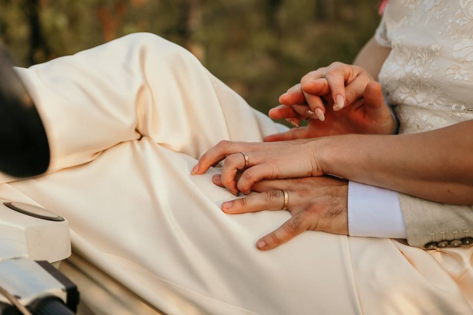 Matrimonio in Vespa